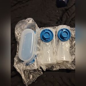 TUPPERWARE HOURGLASS SALT & PEPPER + SMALL BUTTER DISH Set  PEACOCK BLUE